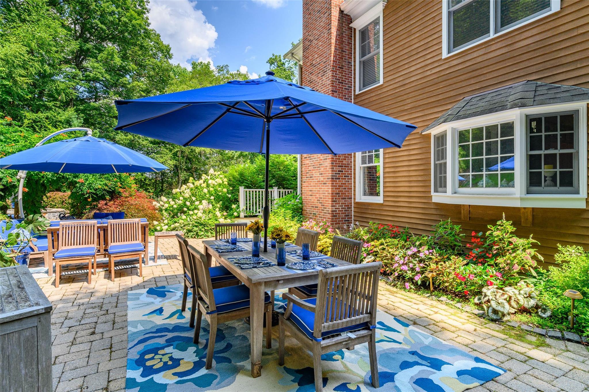 Single Family Autumn  Out Of Area, NY 06784, MLS-897420-30