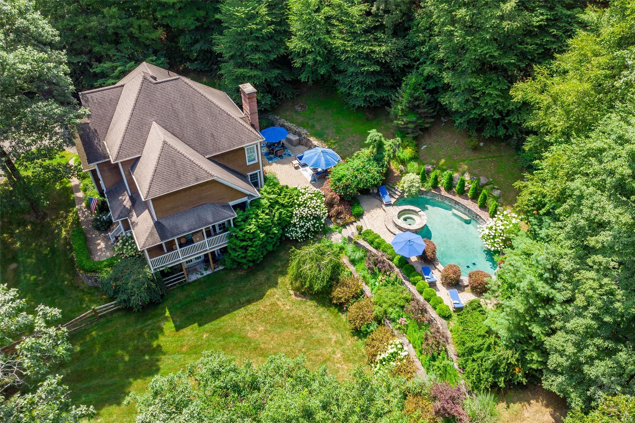Single Family Autumn  Out Of Area, NY 06784, MLS-897420-34