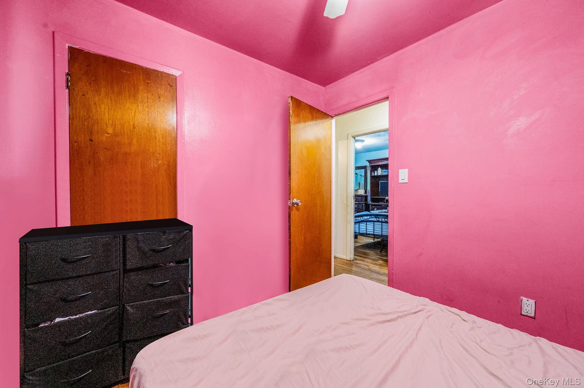 Single Family Willoughby  Suffolk County, NY 11717, MLS-897431-20