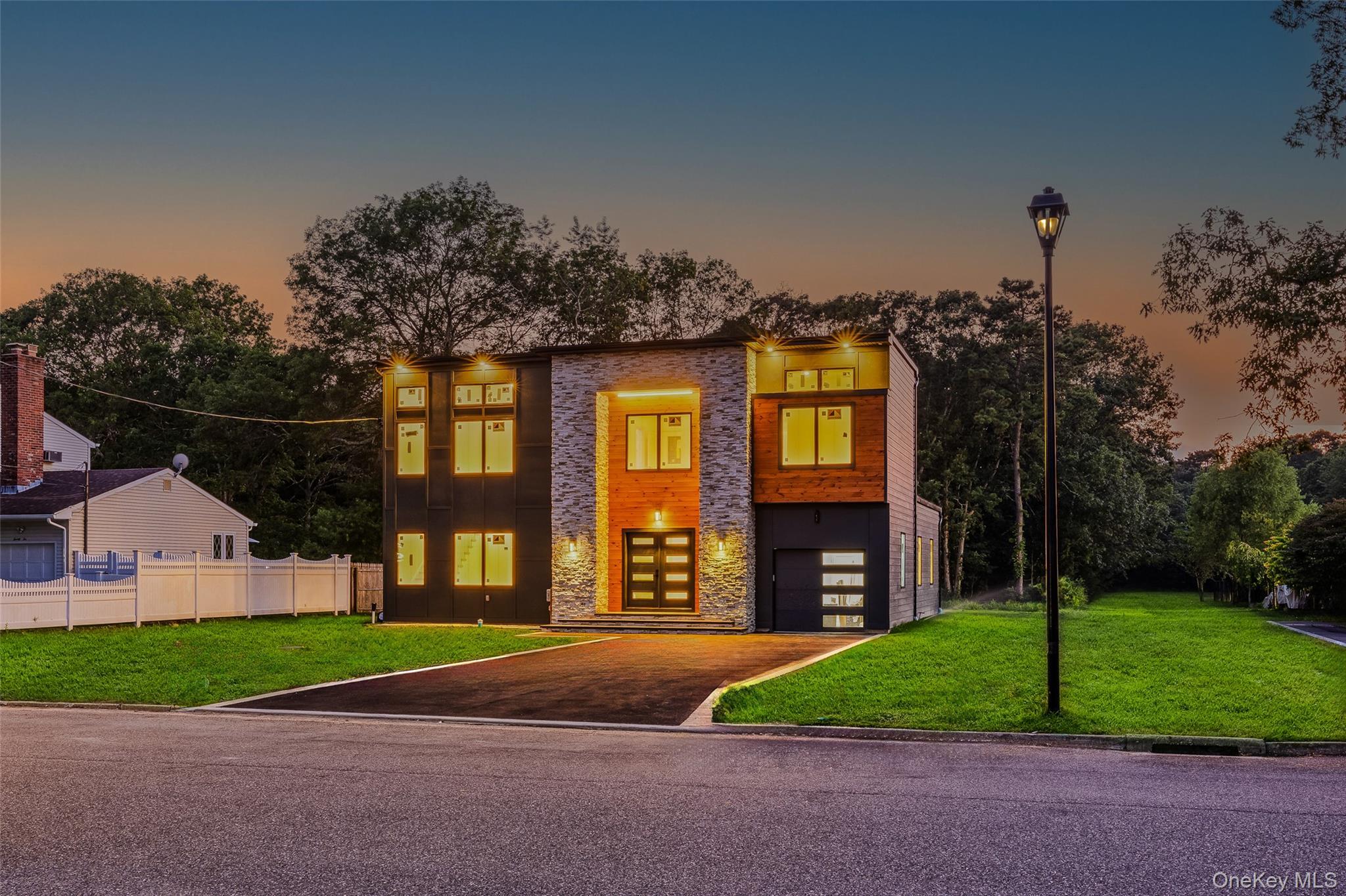 Single Family Tremont  Suffolk County, NY 11772, MLS-897470-3