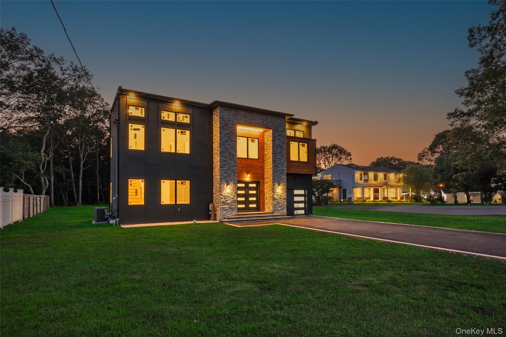 Single Family Tremont  Suffolk County, NY 11772, MLS-897470-4