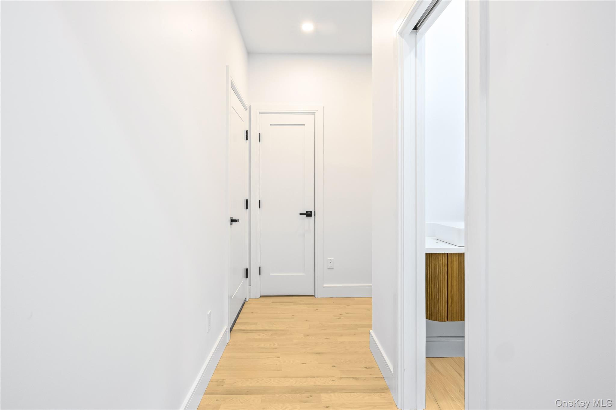 Single Family Tremont  Suffolk County, NY 11772, MLS-897470-44