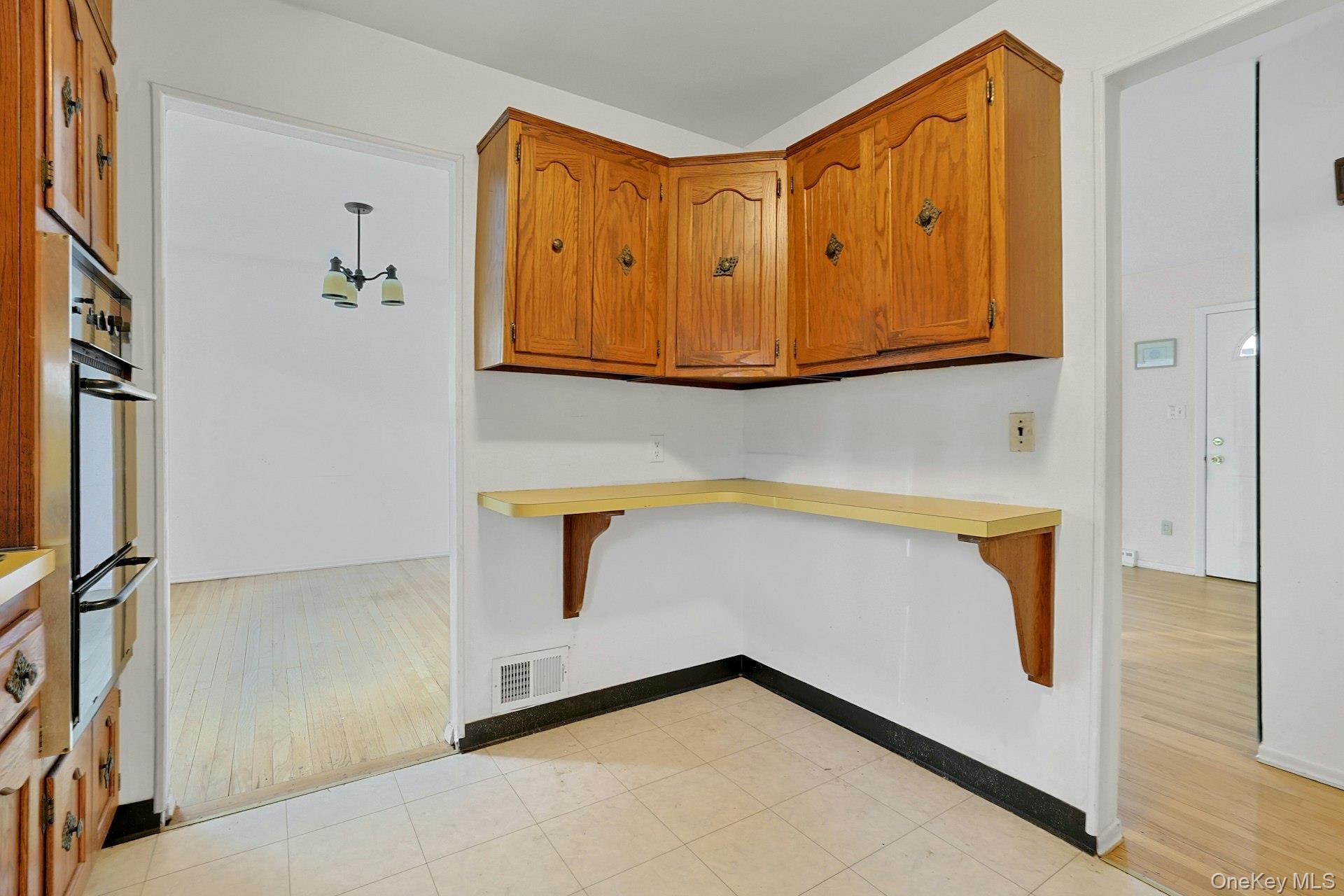 Single Family Kenwood Rockland County, NY 10956, MLS-897525-12