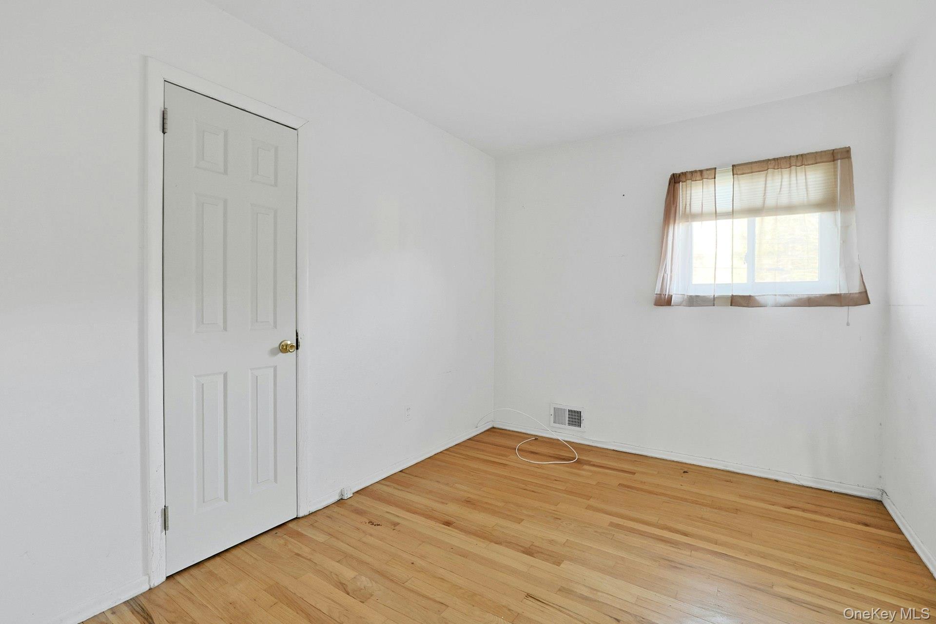 Single Family Kenwood Rockland County, NY 10956, MLS-897525-16