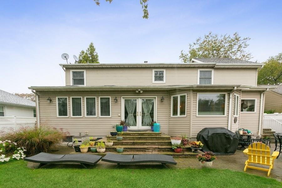 Single Family Avon  Nassau County, NY 11557, MLS-897528-18