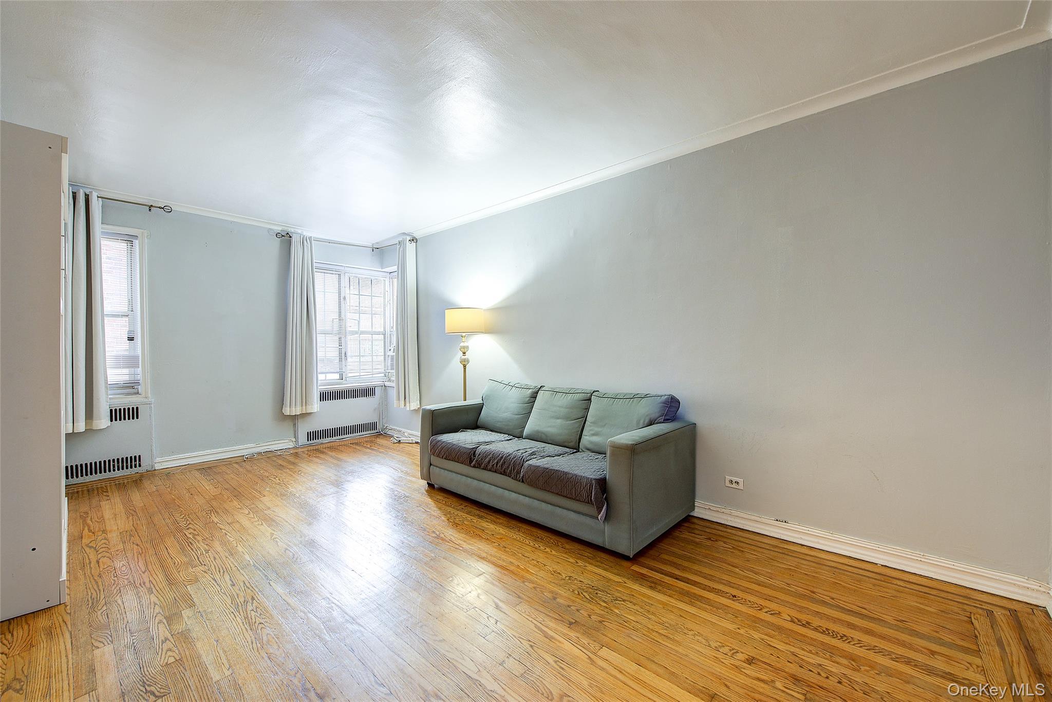 Coop 113th  Queens, NY 11375, MLS-897530-7