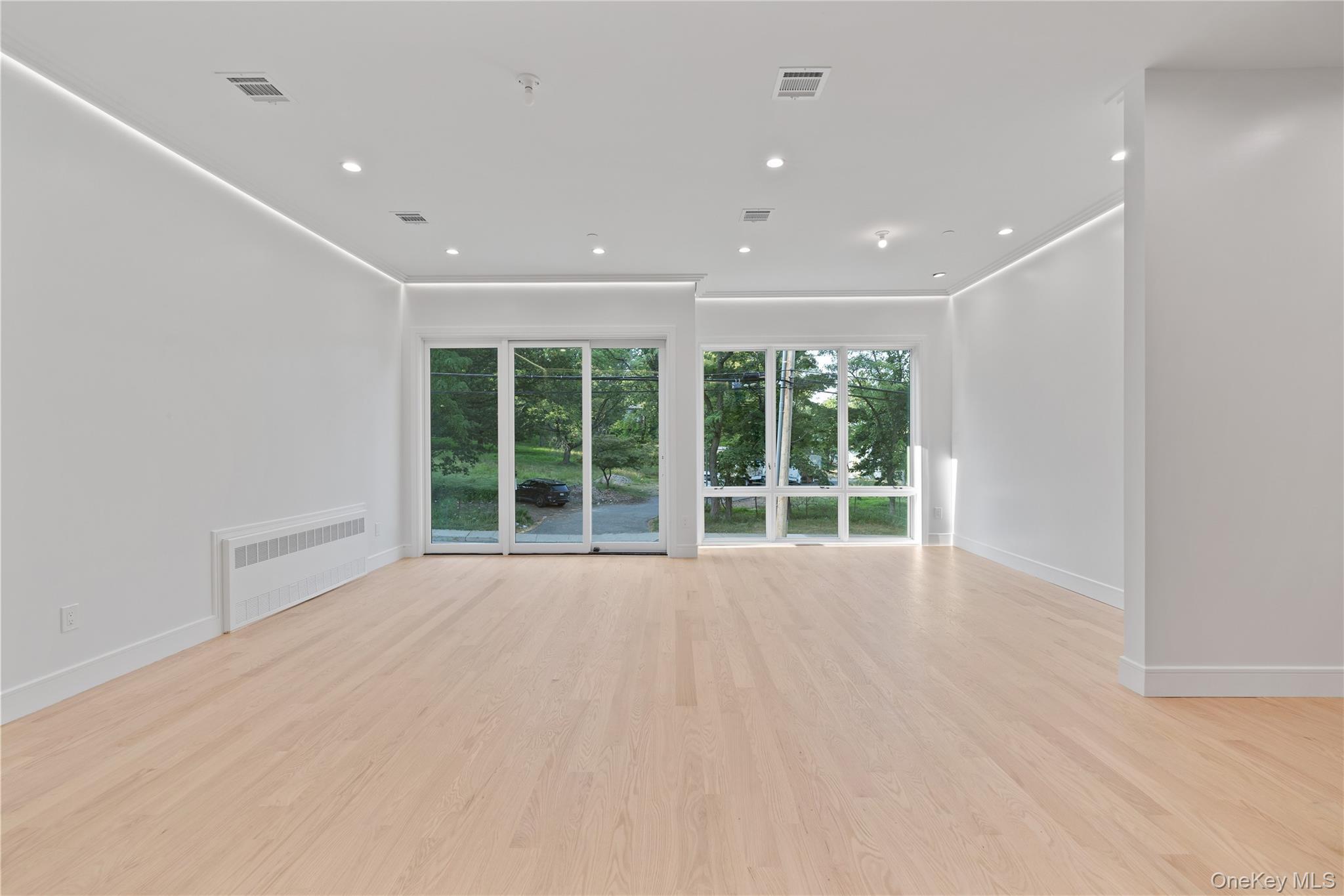 Condo Grove  Rockland County, NY 10952, MLS-897540-13