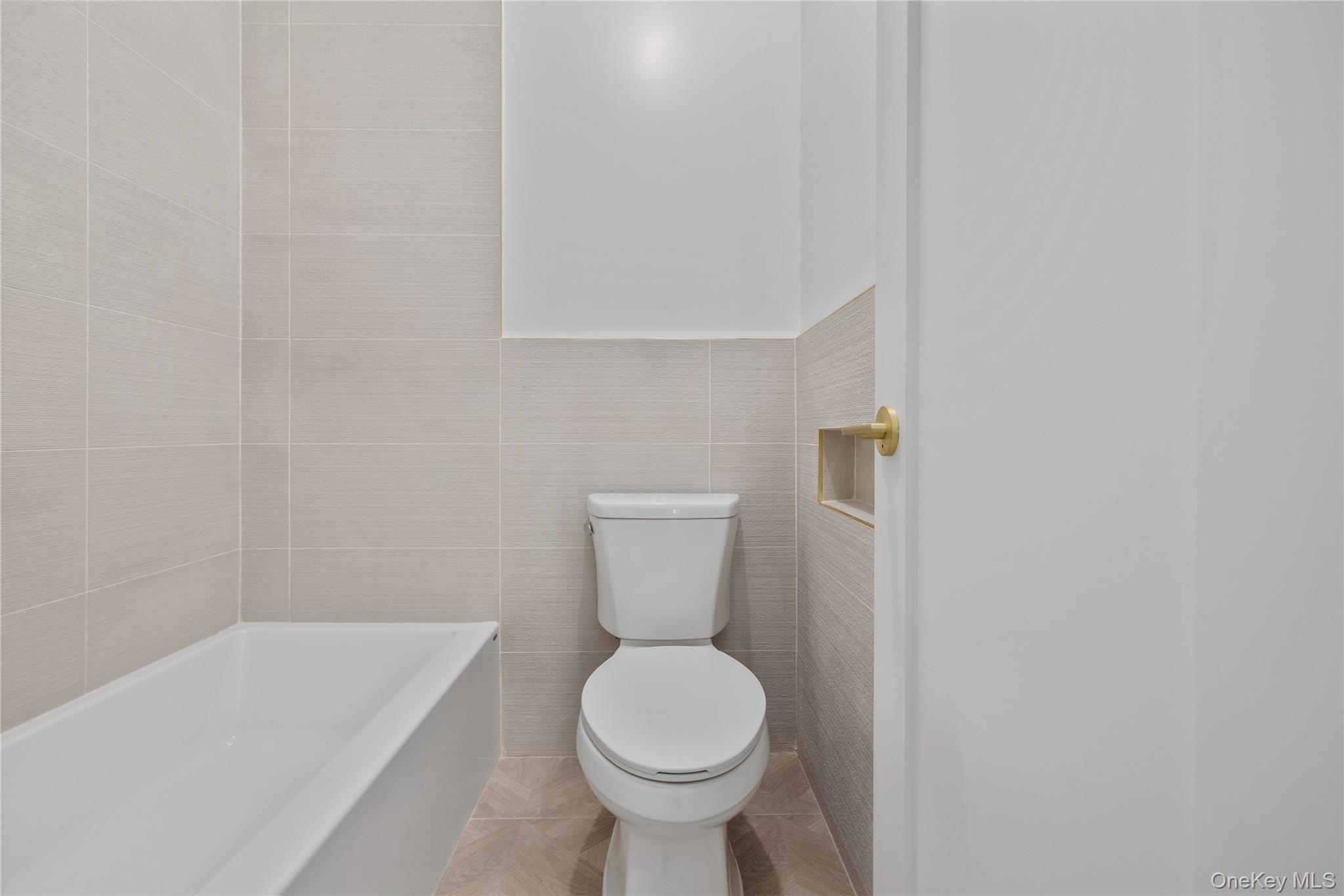 Condo Grove  Rockland County, NY 10952, MLS-897540-38
