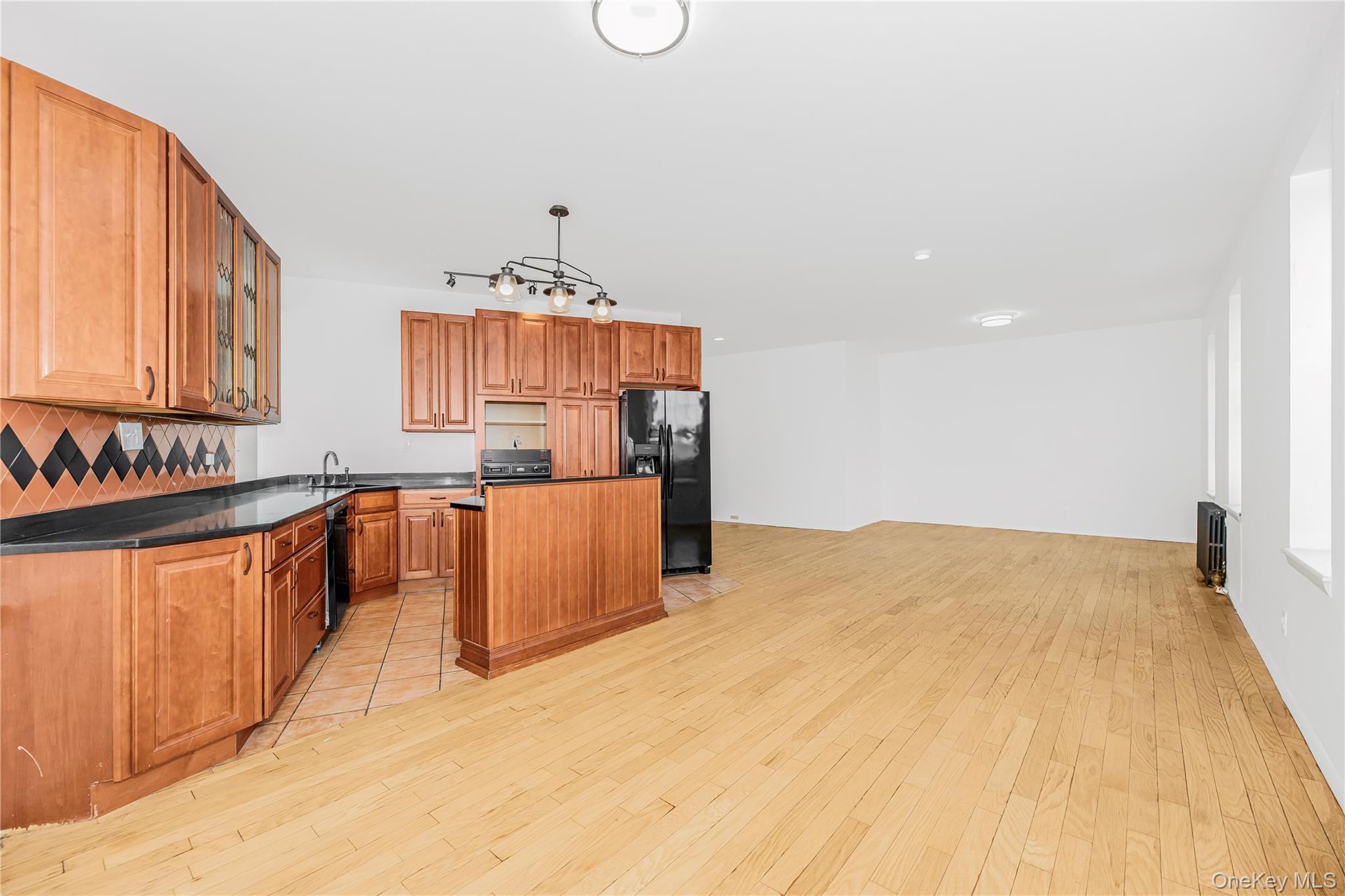 Coop Convent  Manhattan, NY 10027, MLS-897560-11