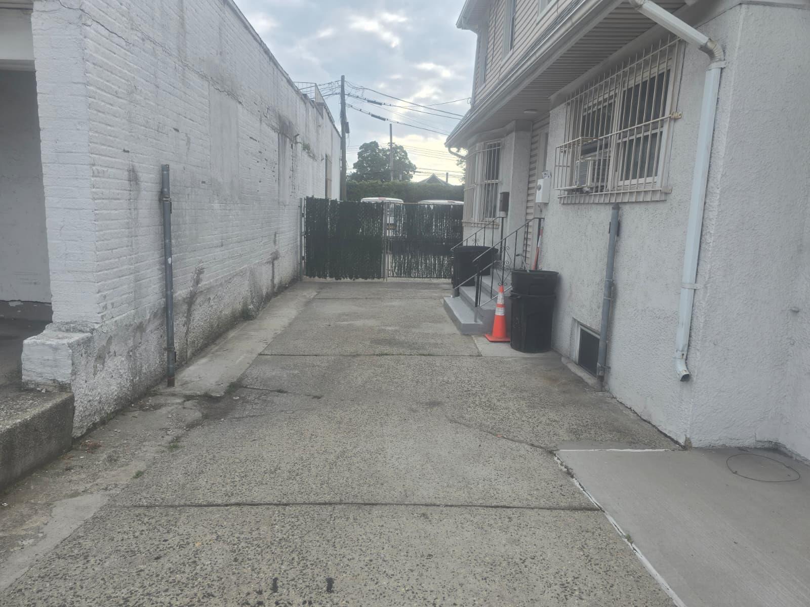 Single Family Van Wyck Queens, NY 11418, MLS-897564-2