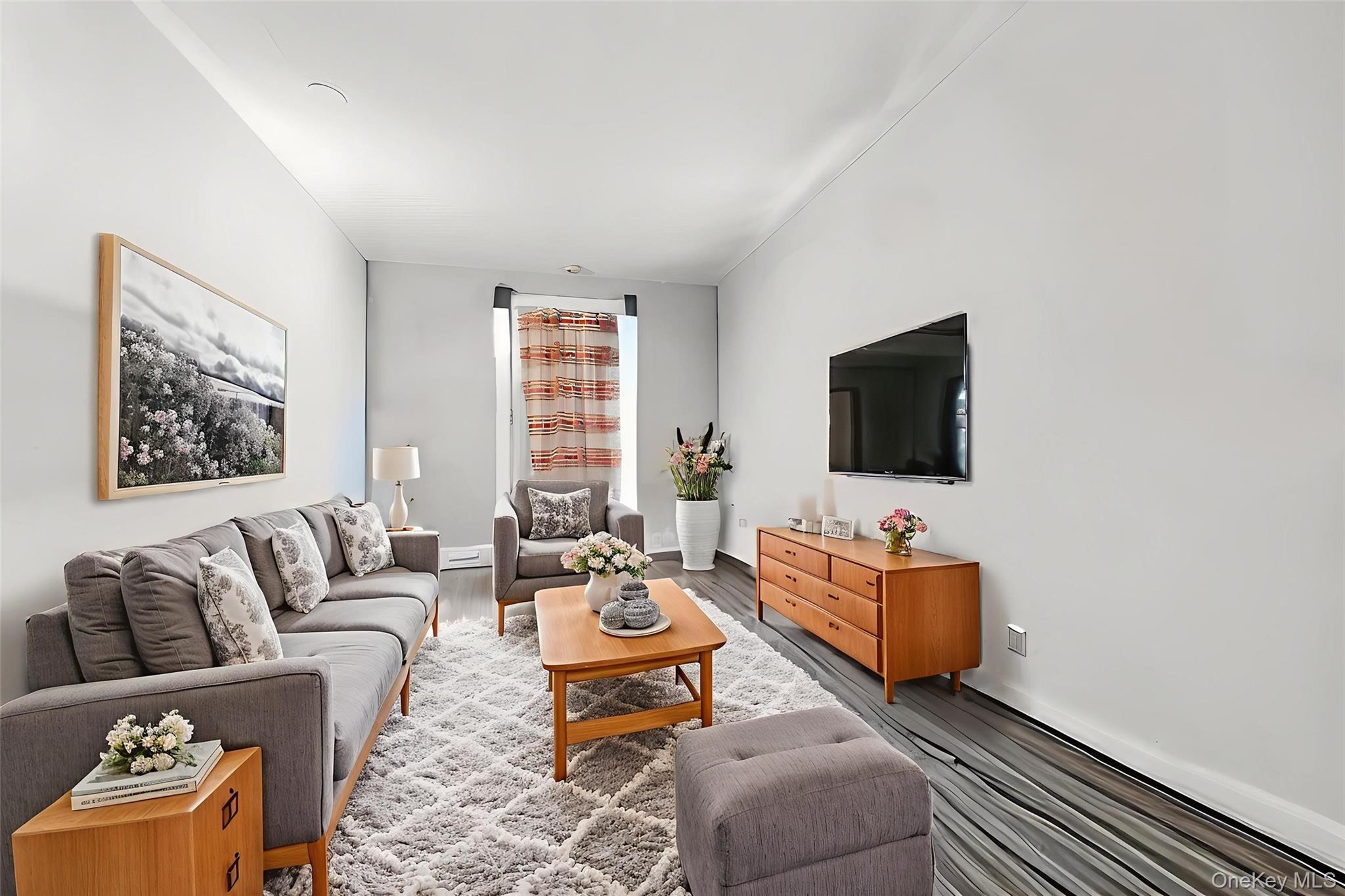 Single Family Willow  Nassau County, NY 11542, MLS-897567-5