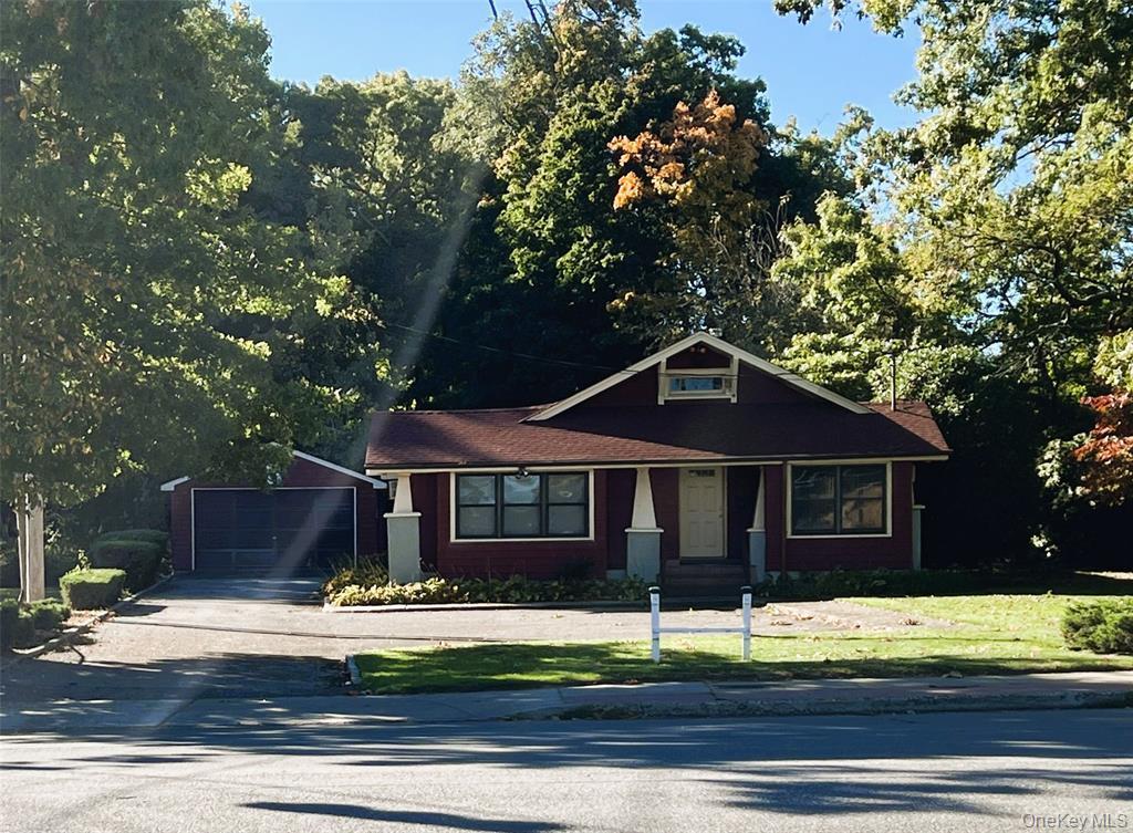 Single Family Middle Country  Suffolk County, NY 11720, MLS-897593-4