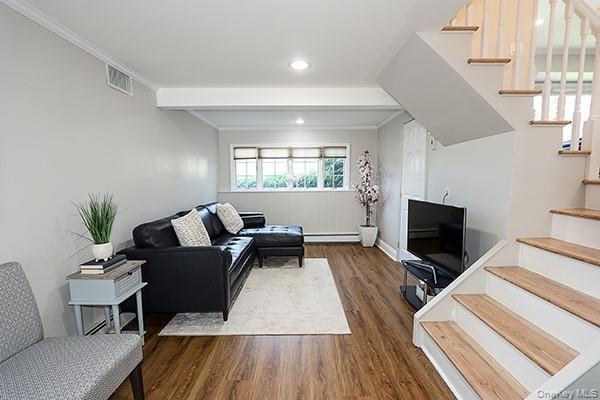 Single Family Barnum  Nassau County, NY 11803, MLS-897624-25