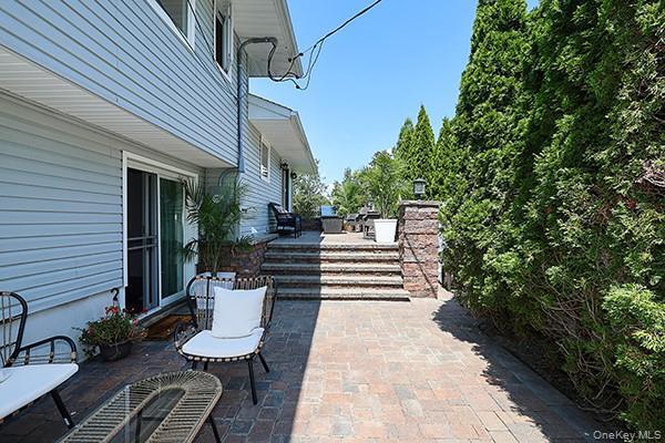 Single Family Barnum  Nassau County, NY 11803, MLS-897624-35