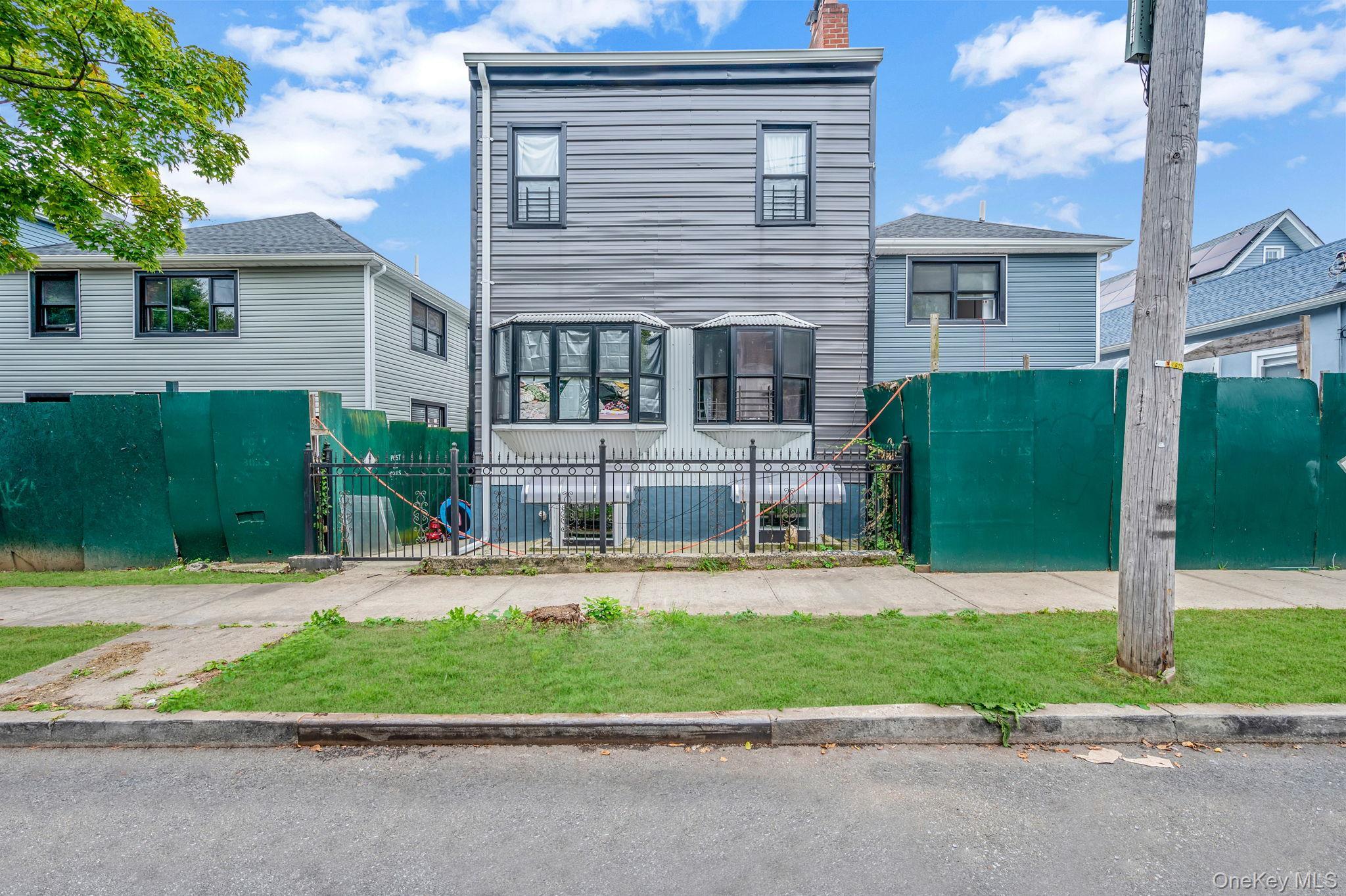 Single Family Tilden Bronx, NY 10469, MLS-897645-17