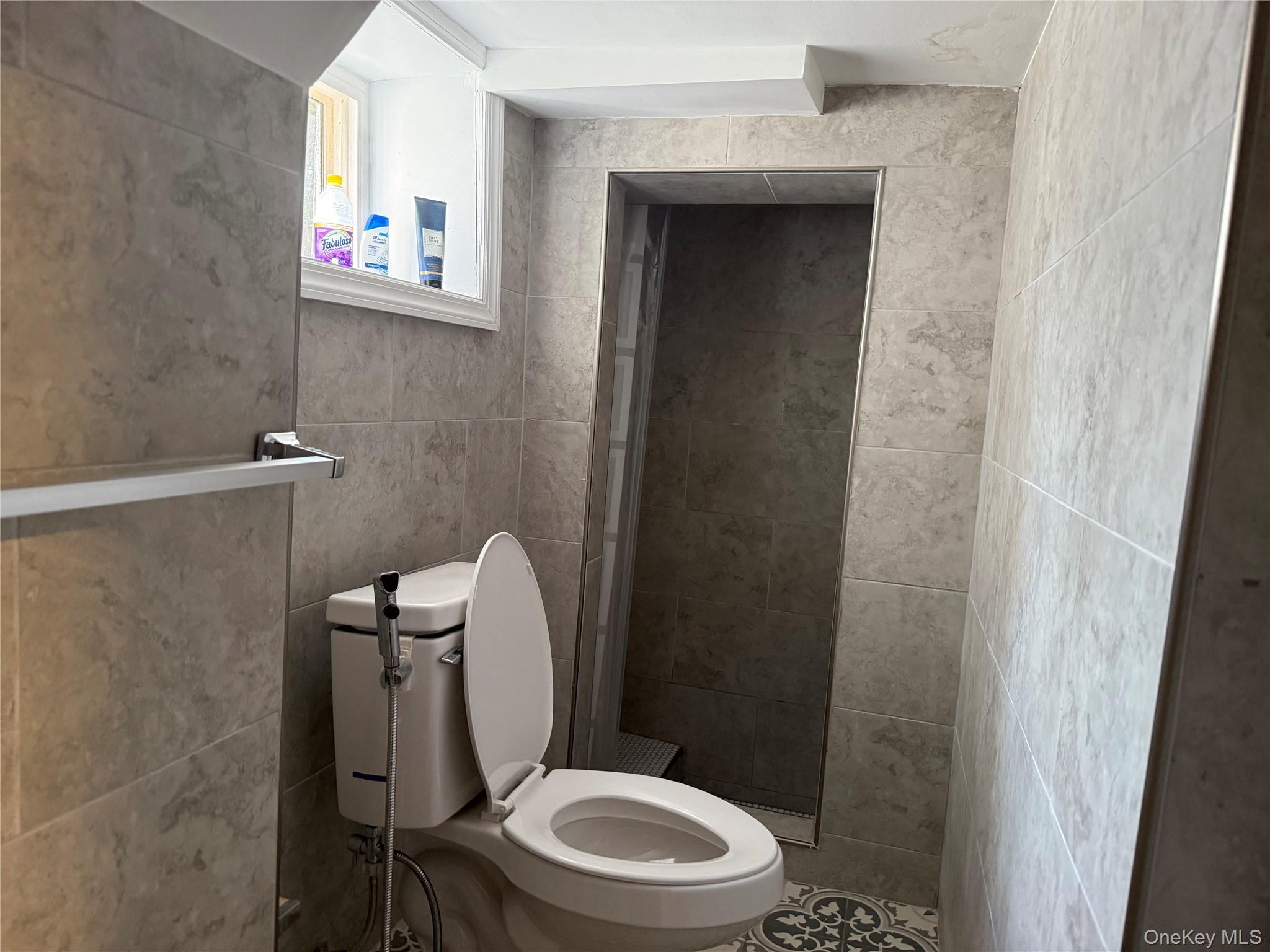 Single Family 91 St  Brooklyn, NY 11236, MLS-897720-27