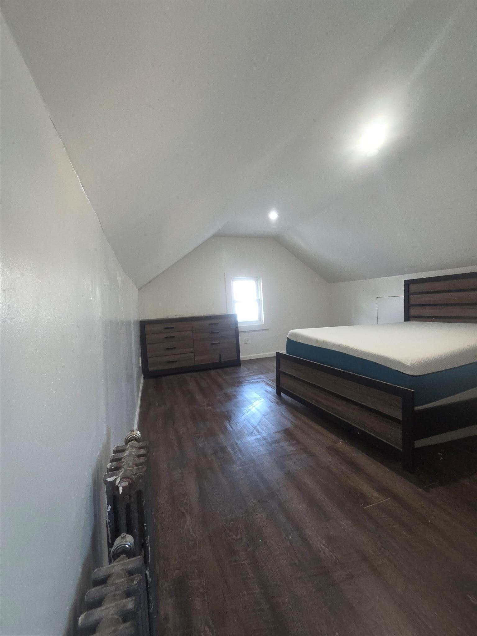 Single Family 192nd Queens, NY 11412, MLS-897744-10