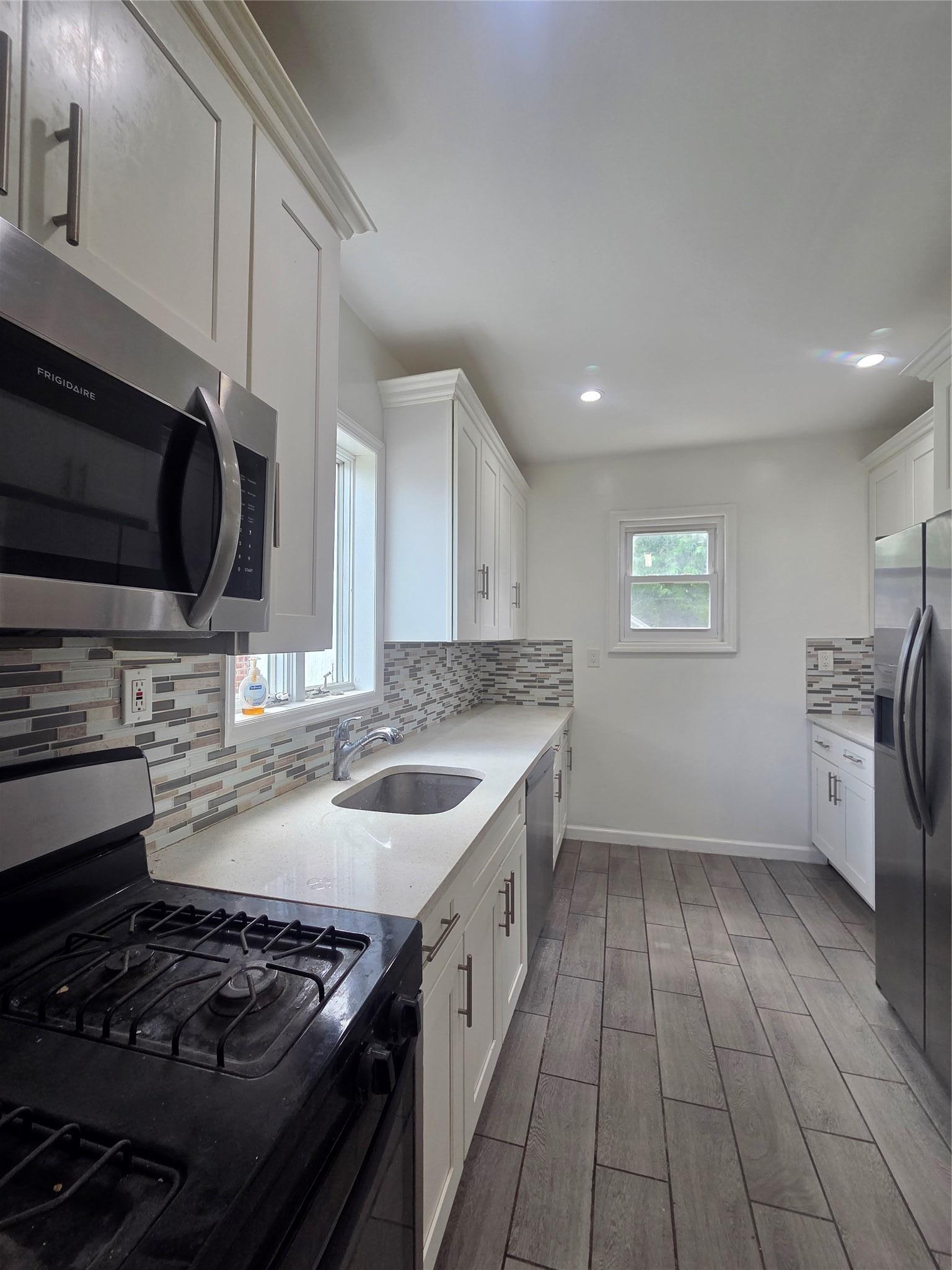 Single Family 192nd Queens, NY 11412, MLS-897744-2