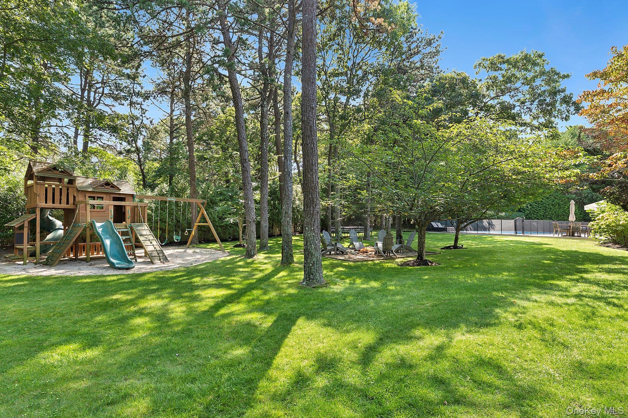 Single Family Honeysuckle Suffolk County, NY 11942, MLS-897751-19