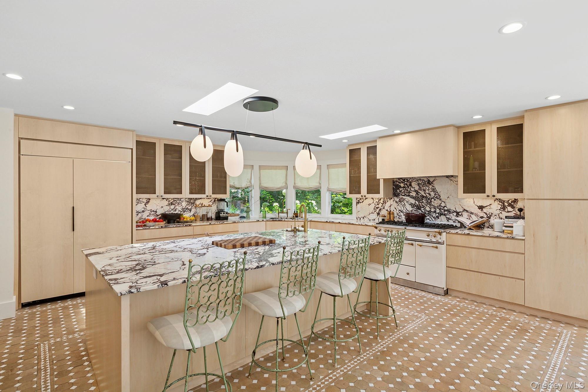 Single Family Honeysuckle Suffolk County, NY 11942, MLS-897751-6