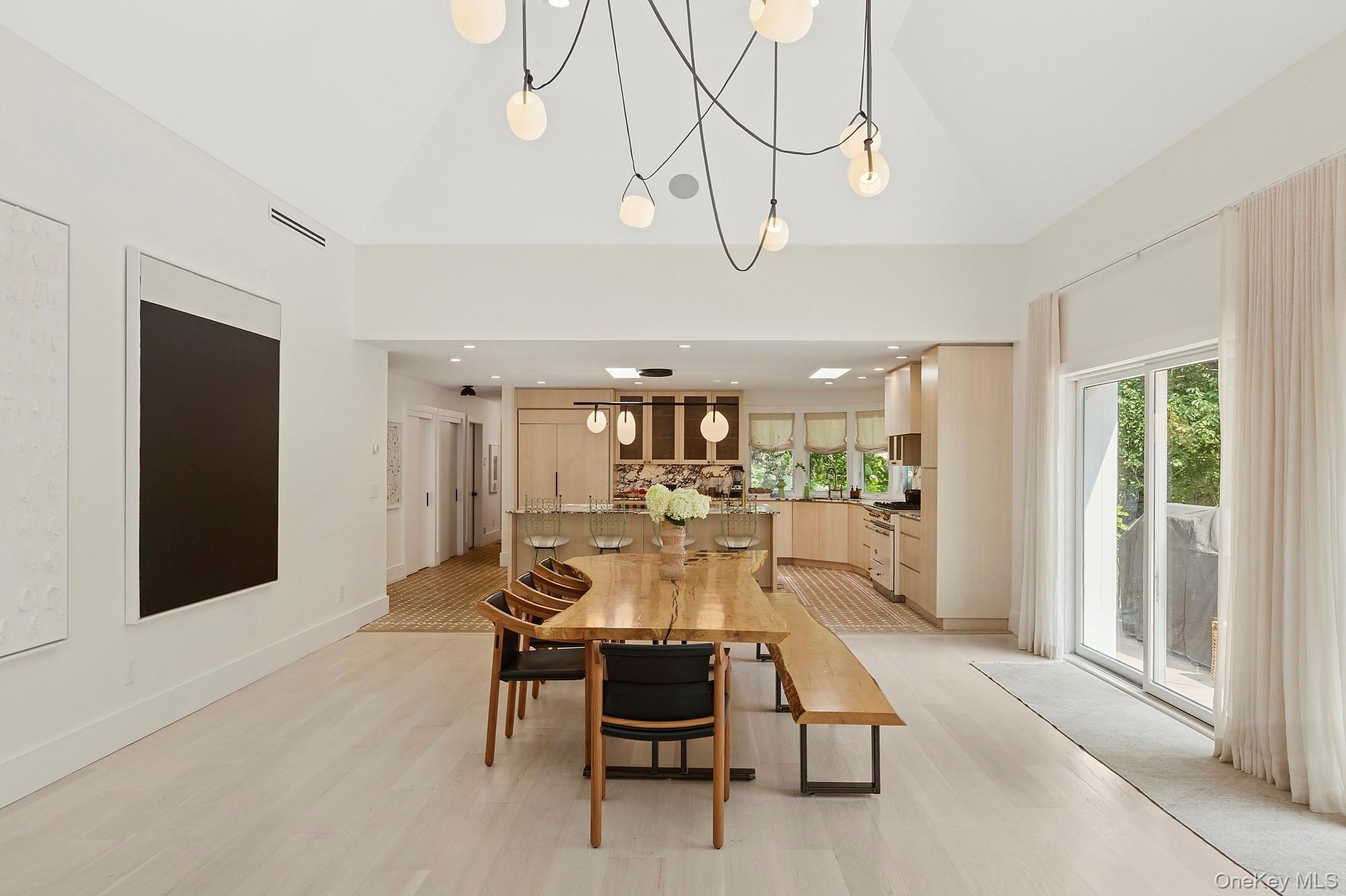 Single Family Honeysuckle Suffolk County, NY 11942, MLS-897751-7