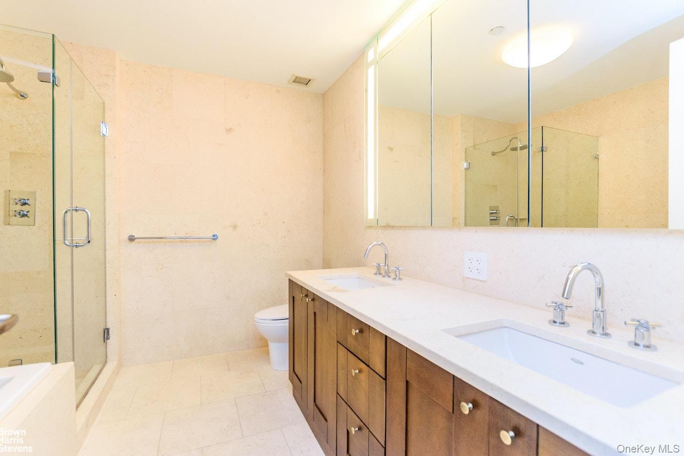Condo 237th  Bronx, NY 10463, MLS-897782-12