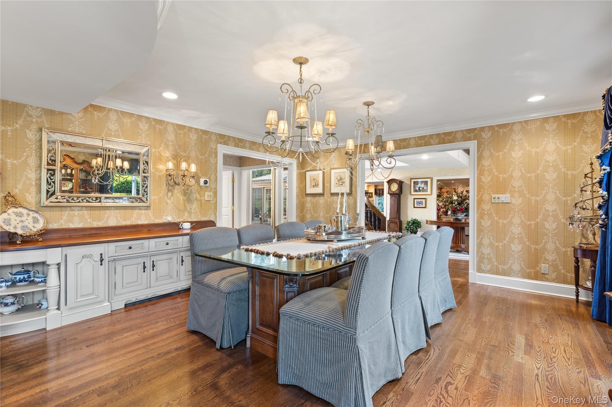 Single Family Half Hollow Suffolk County, NY 11746, MLS-897801-25