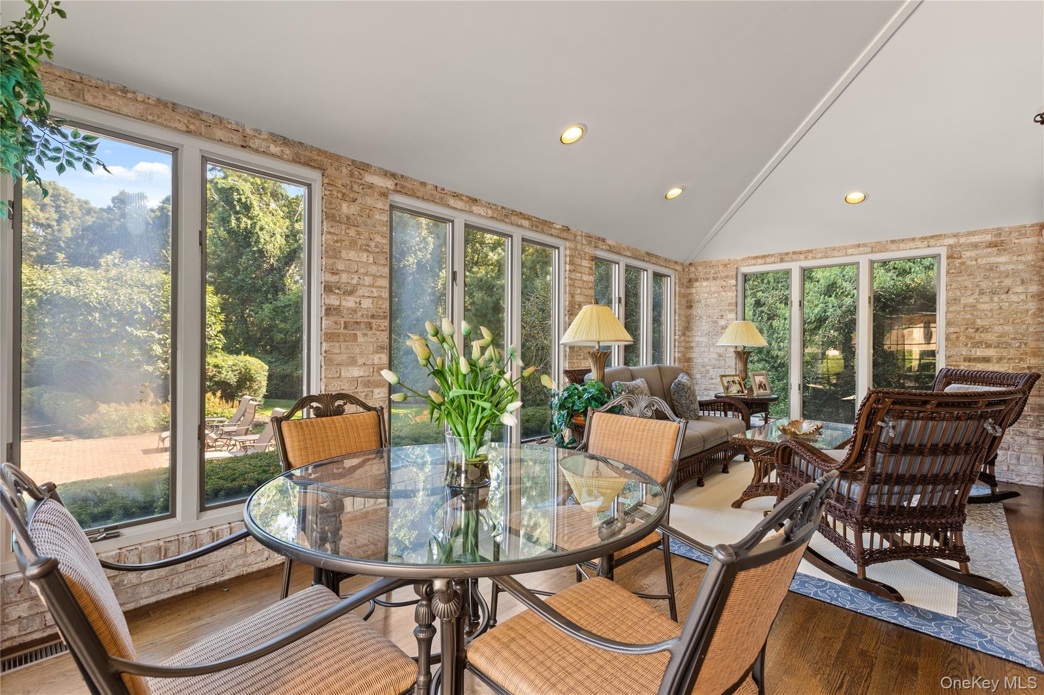 Single Family Half Hollow Suffolk County, NY 11746, MLS-897801-27