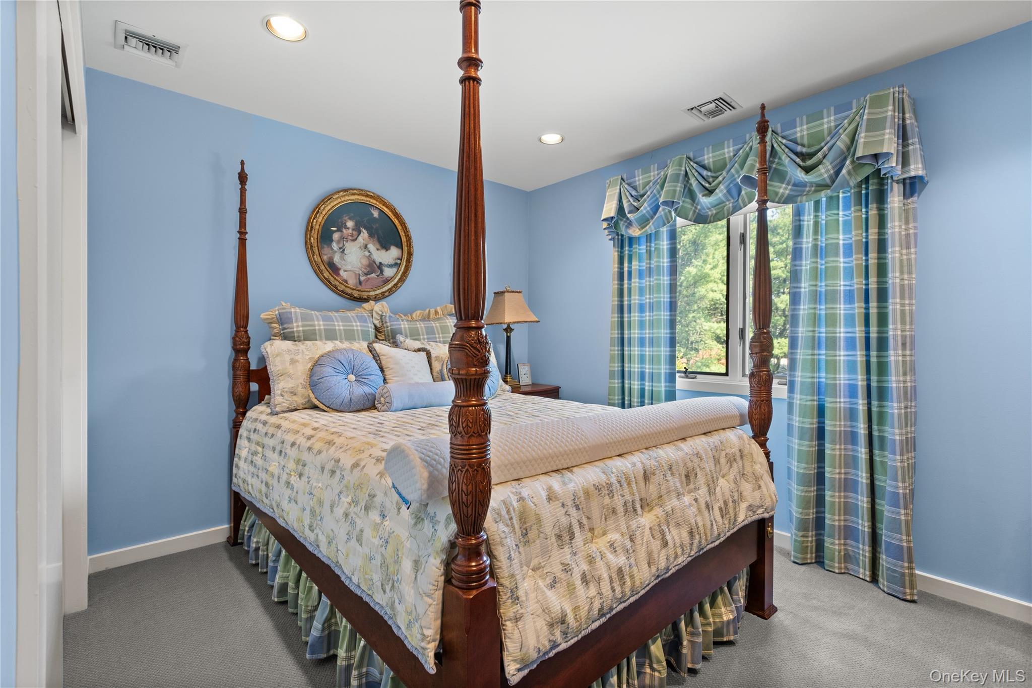 Single Family Half Hollow Suffolk County, NY 11746, MLS-897801-39