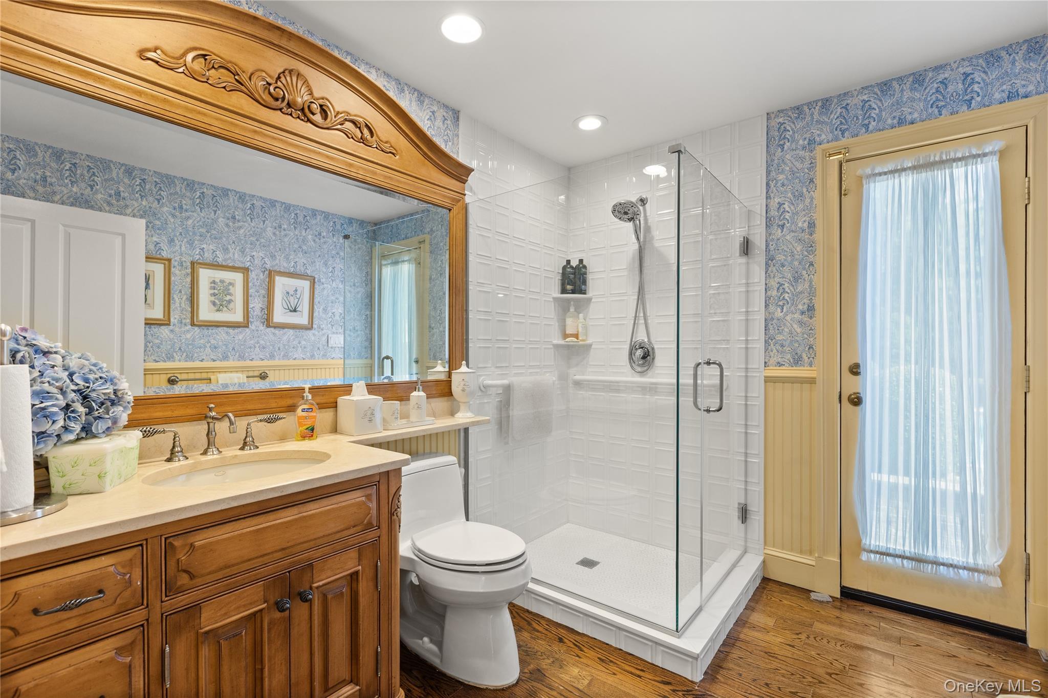 Single Family Half Hollow Suffolk County, NY 11746, MLS-897801-43