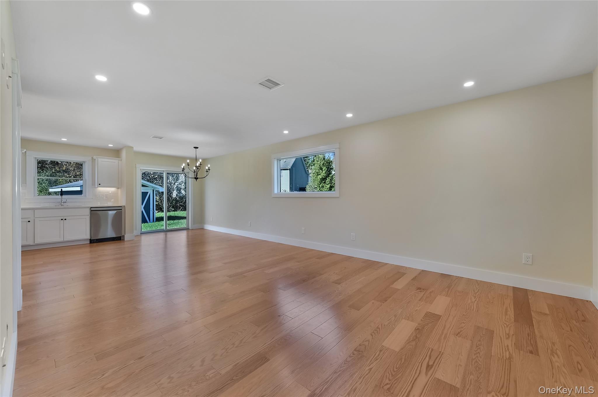 Single Family Clark Orange County, NY 12543, MLS-897815-16