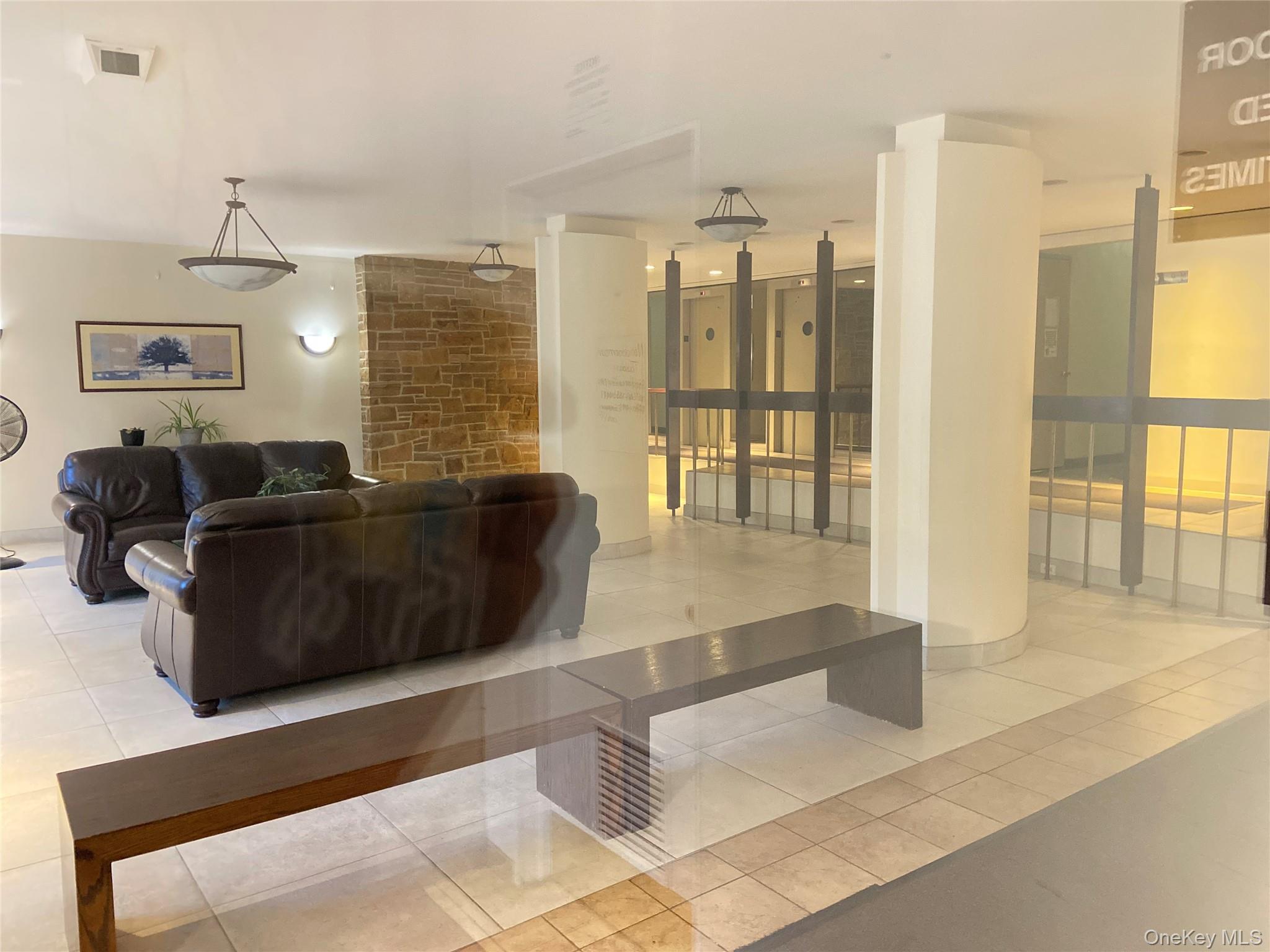 Apartment Highland  Queens, NY 11432, MLS-897828-7