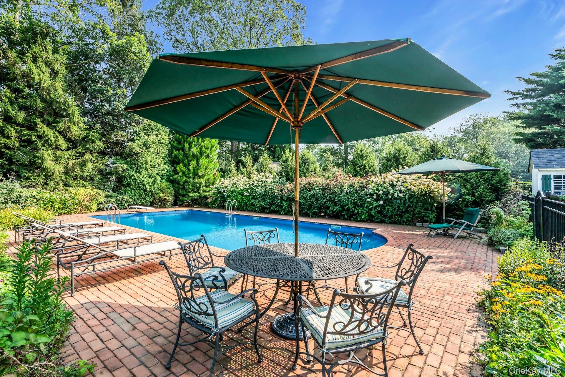 Single Family Grasslands  Suffolk County, NY 11766, MLS-897850-38