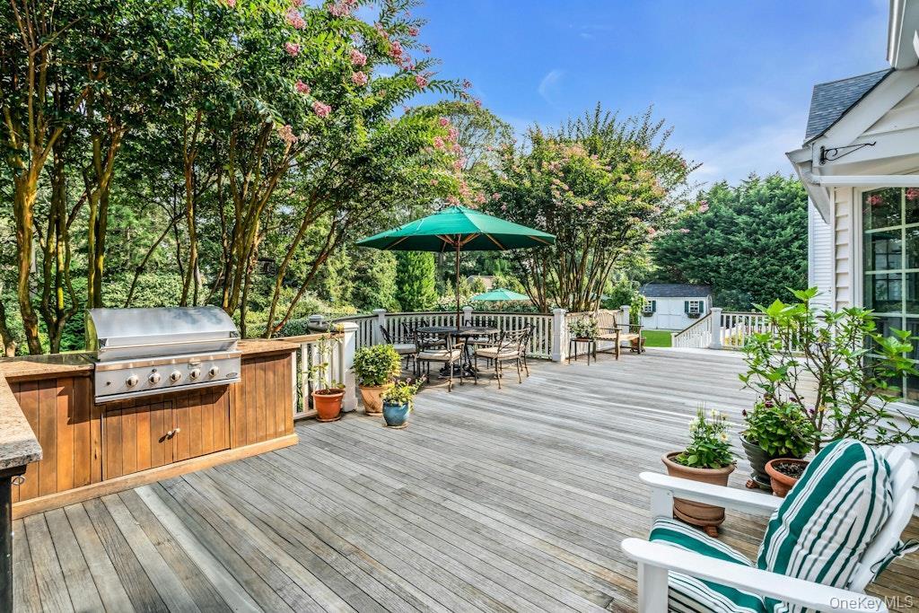 Single Family Grasslands  Suffolk County, NY 11766, MLS-897850-39