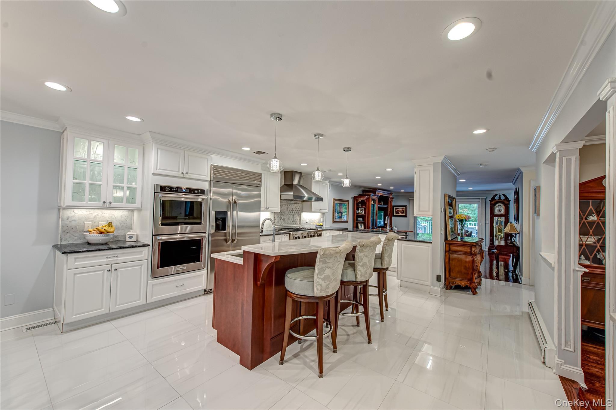Condo Wood Path  Suffolk County, NY 11768, MLS-897900-17