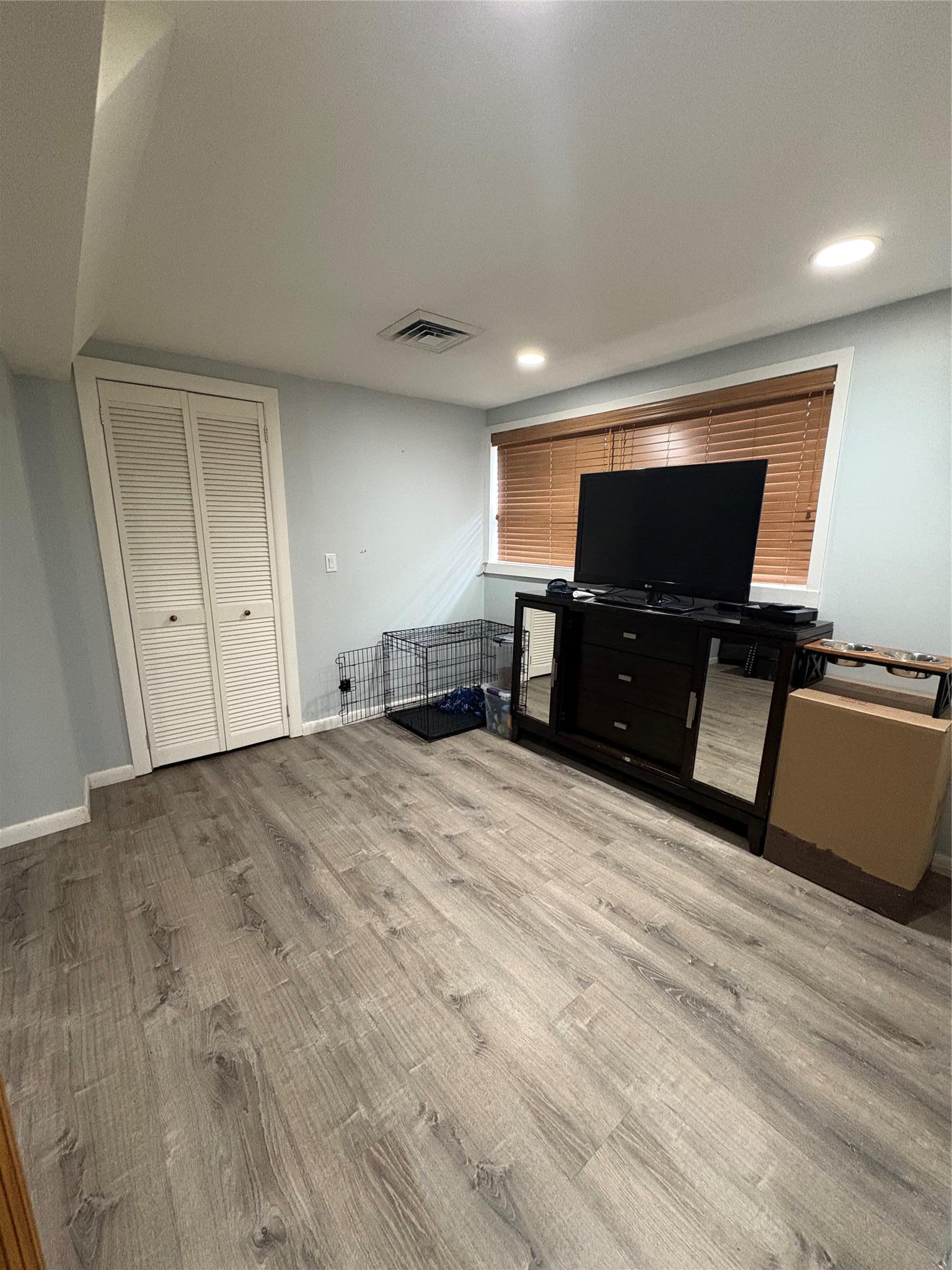 Single Family Louis Nine Blvd  Bronx, NY 10459, MLS-897918-40