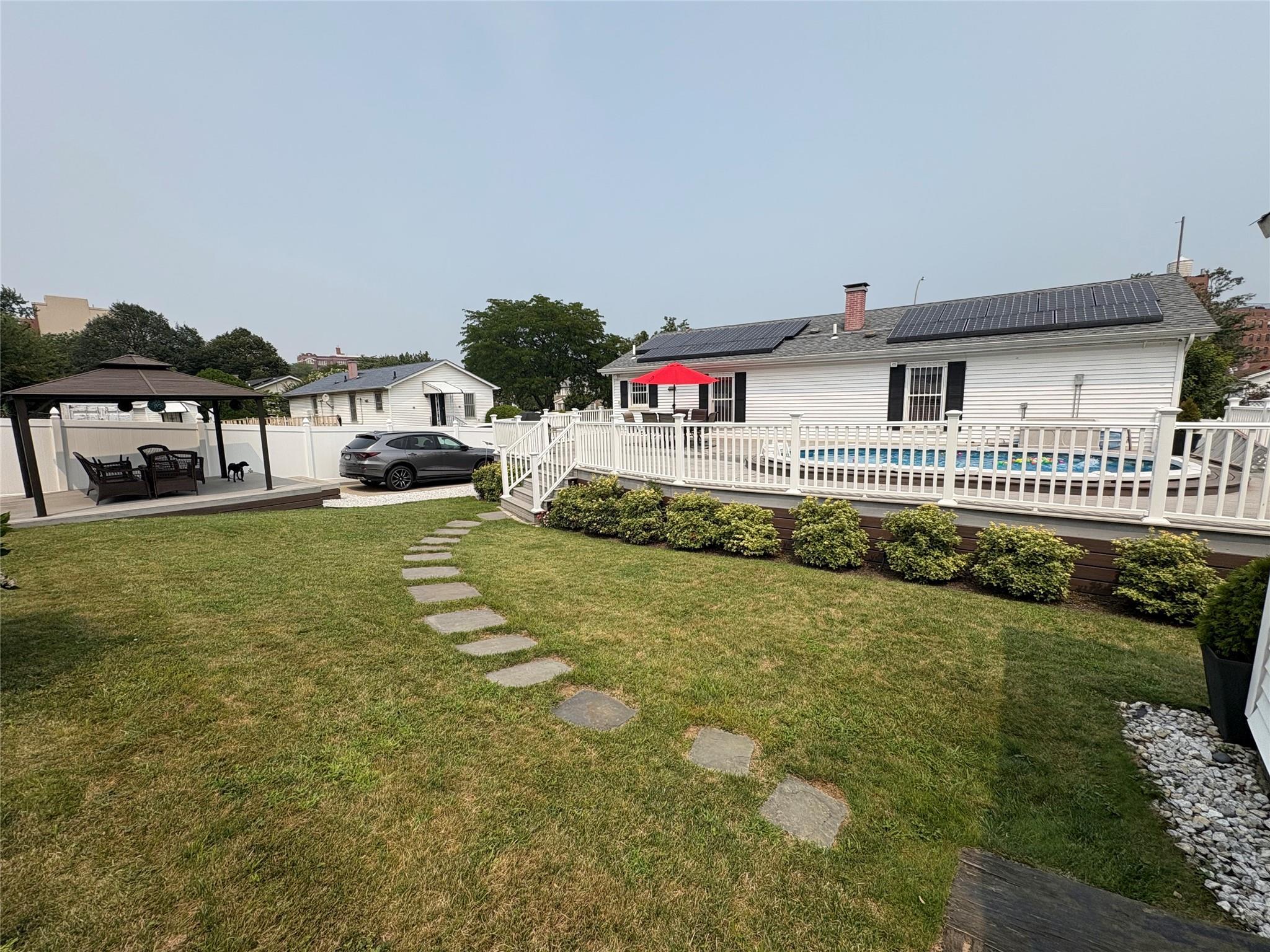 Single Family Louis Nine Blvd  Bronx, NY 10459, MLS-897918-6