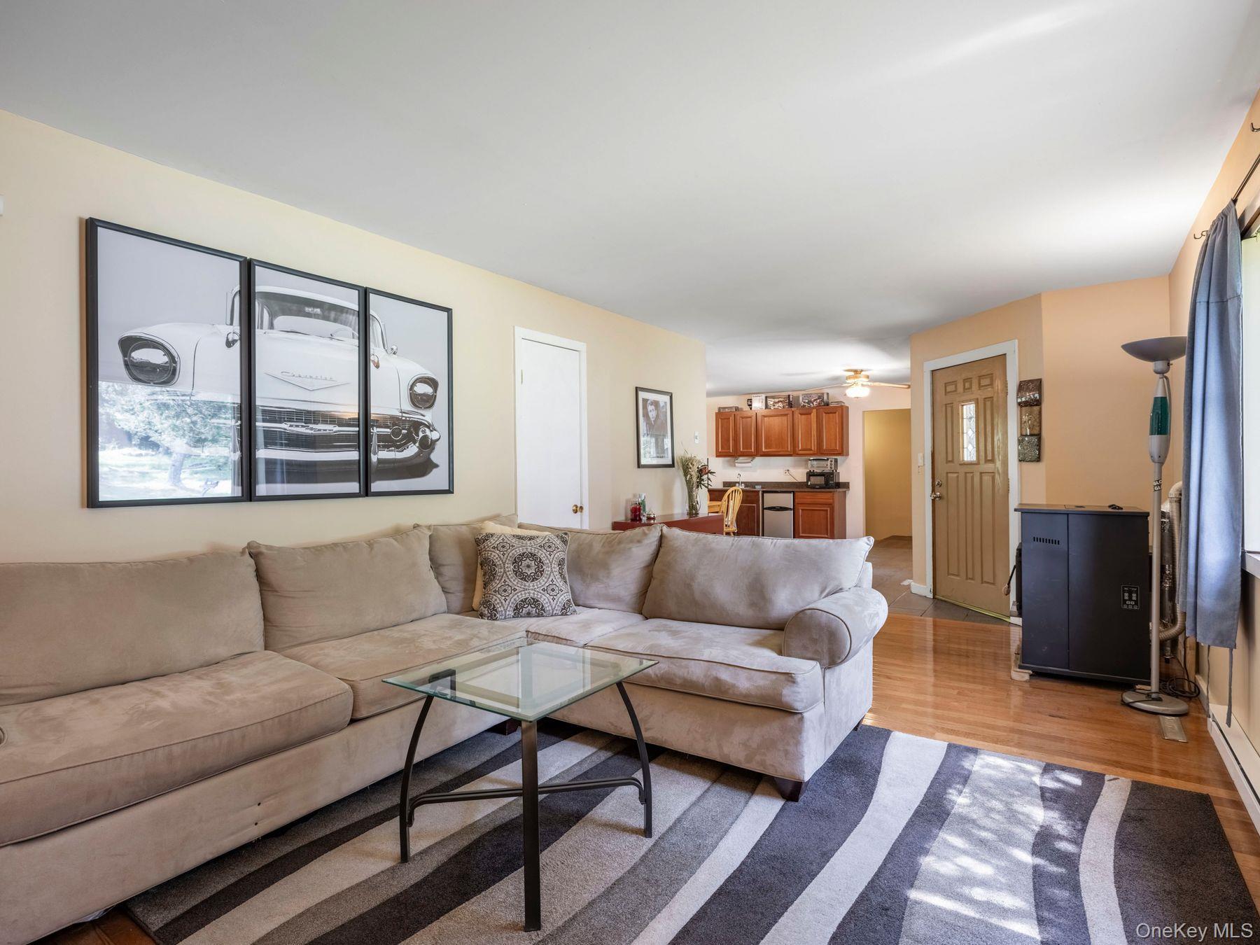 Single Family Lincoln Greene County, NY 12413, MLS-897931-5