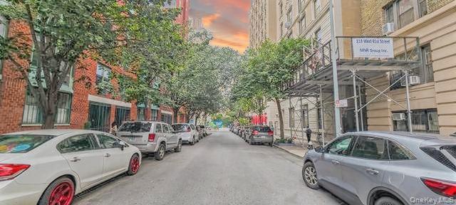 Condo 81st  Manhattan, NY 10024, MLS-897958-3
