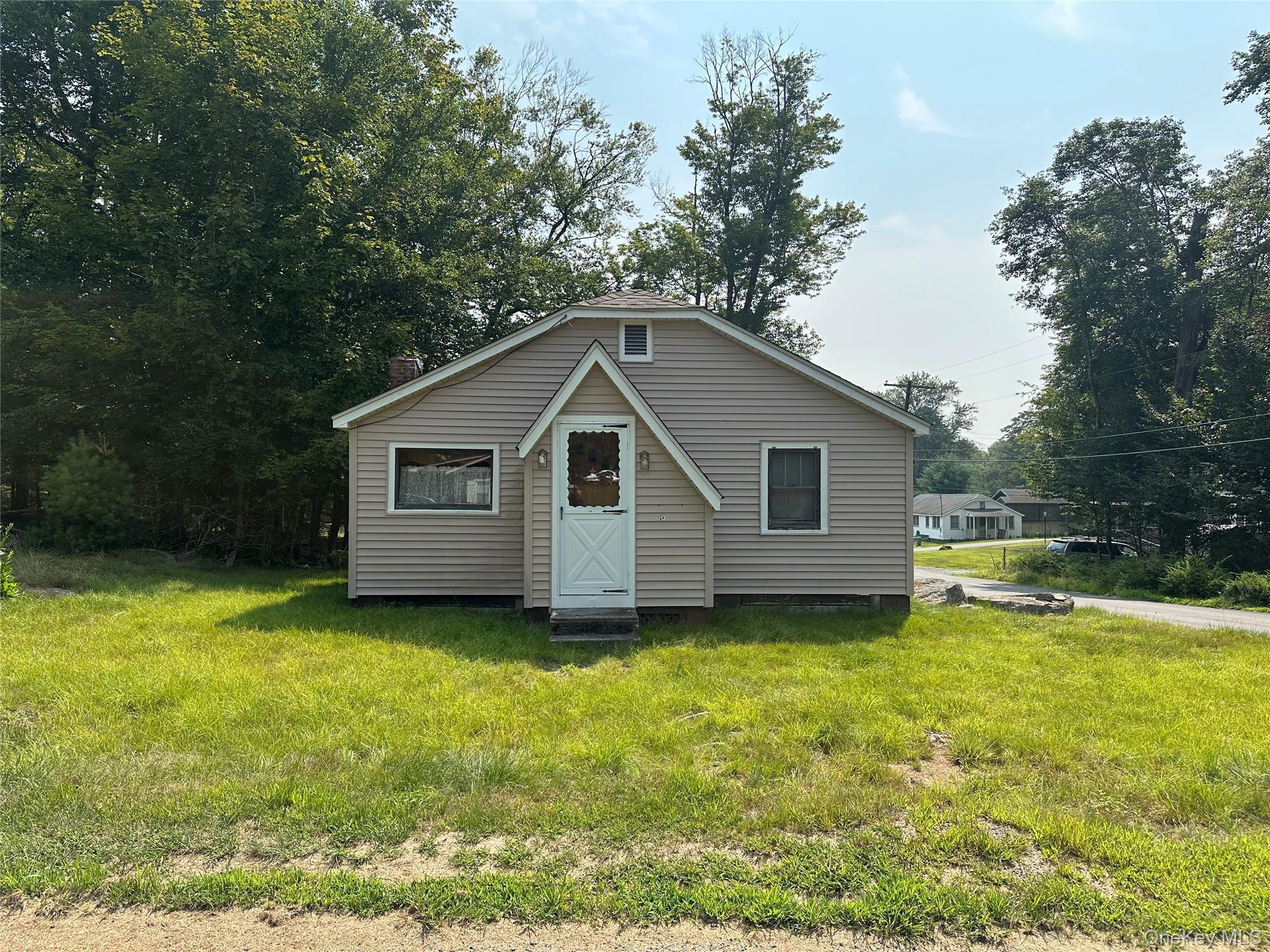 Single Family Pierce  Sullivan County, NY 12720, MLS-897979-2