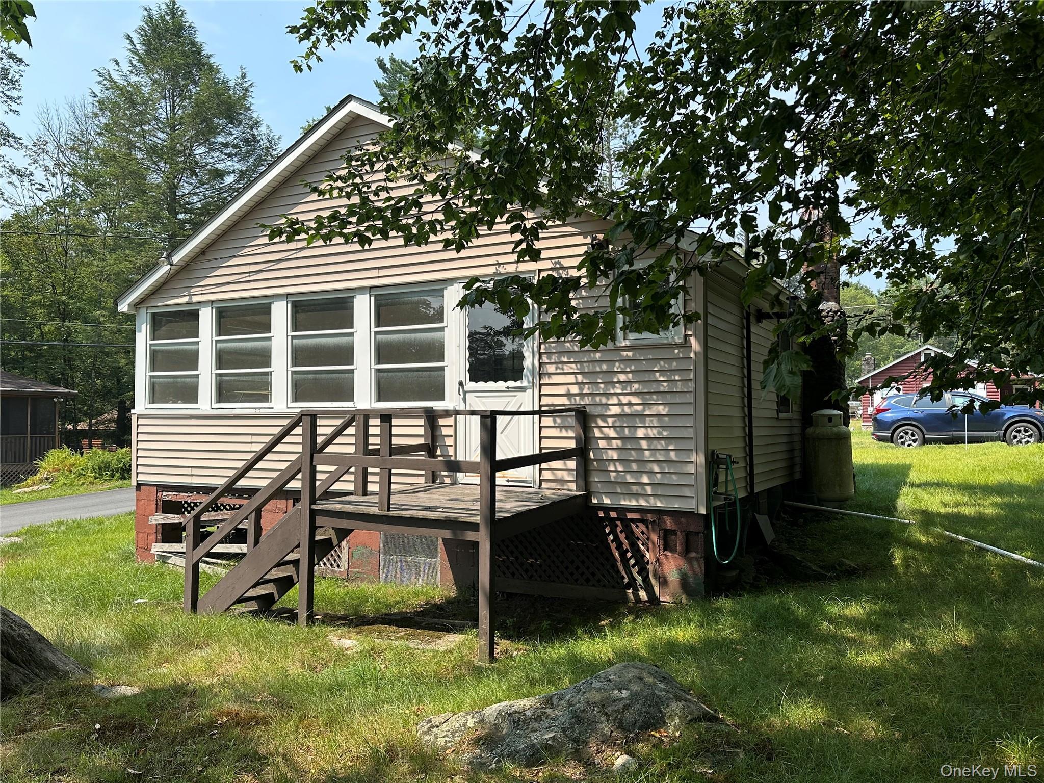 Single Family Pierce  Sullivan County, NY 12720, MLS-897979-7