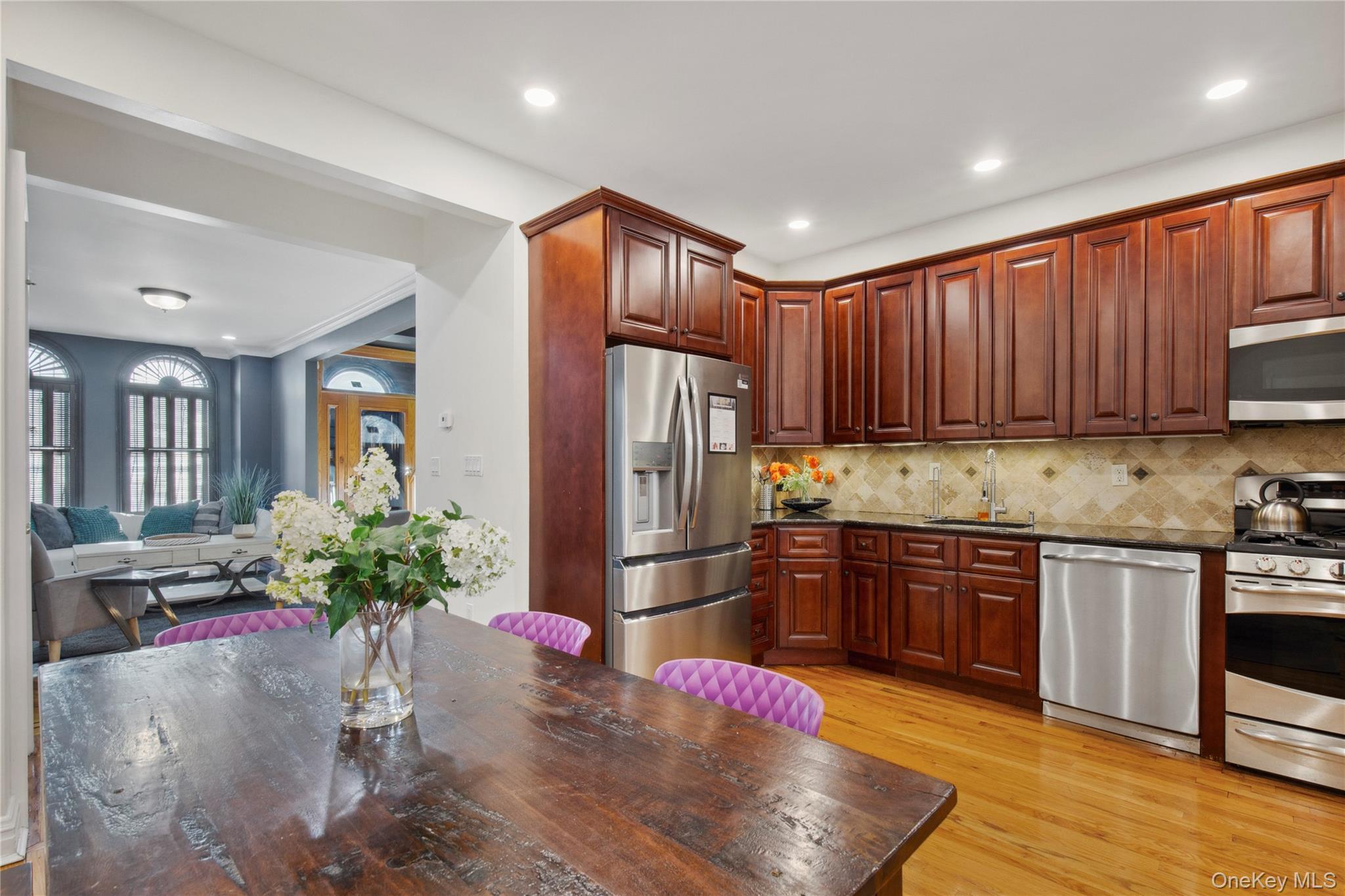 Apartment Bradhurst  Manhattan, NY 10030, MLS-897982-2