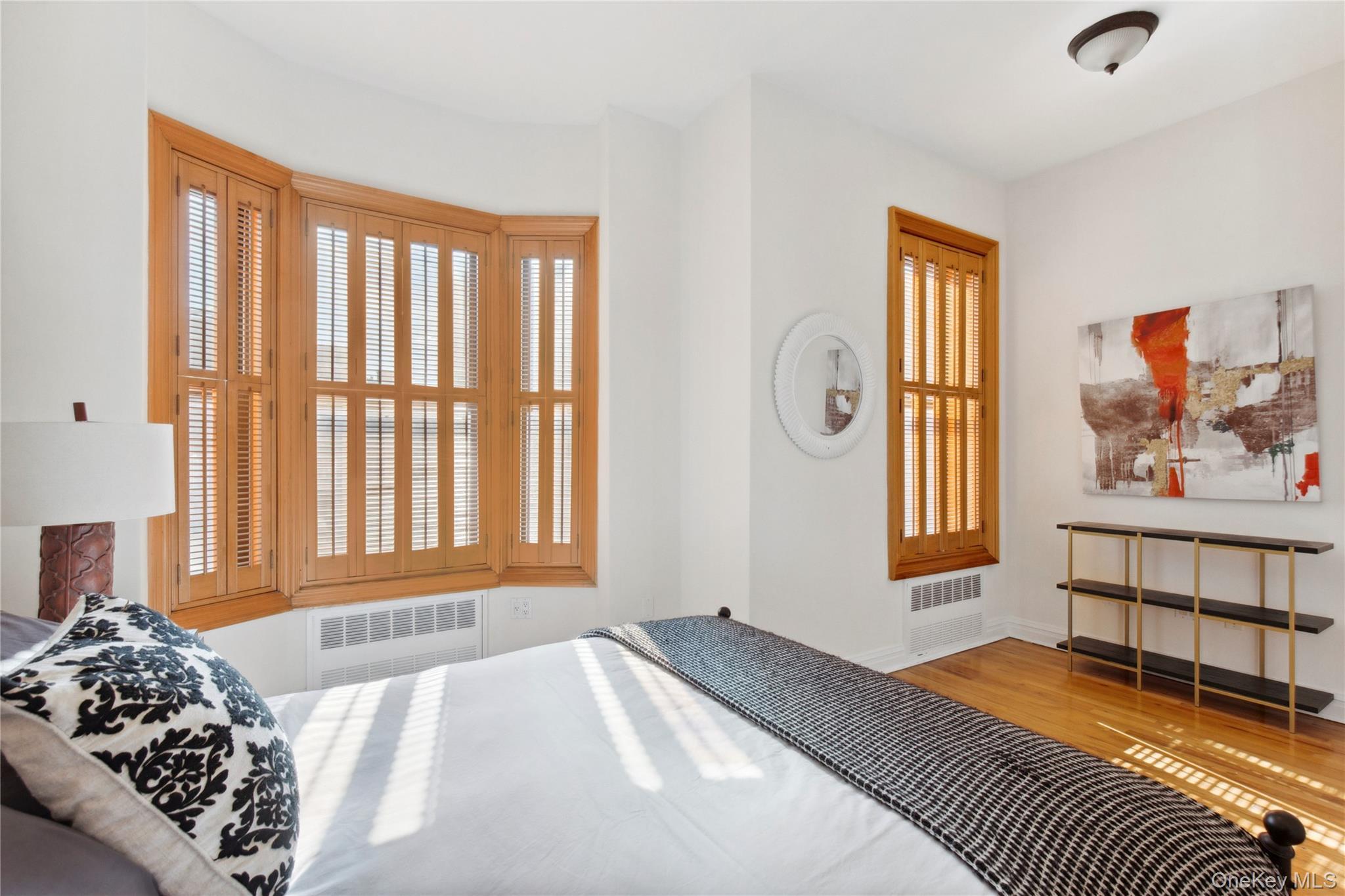 Apartment Bradhurst  Manhattan, NY 10030, MLS-897982-8