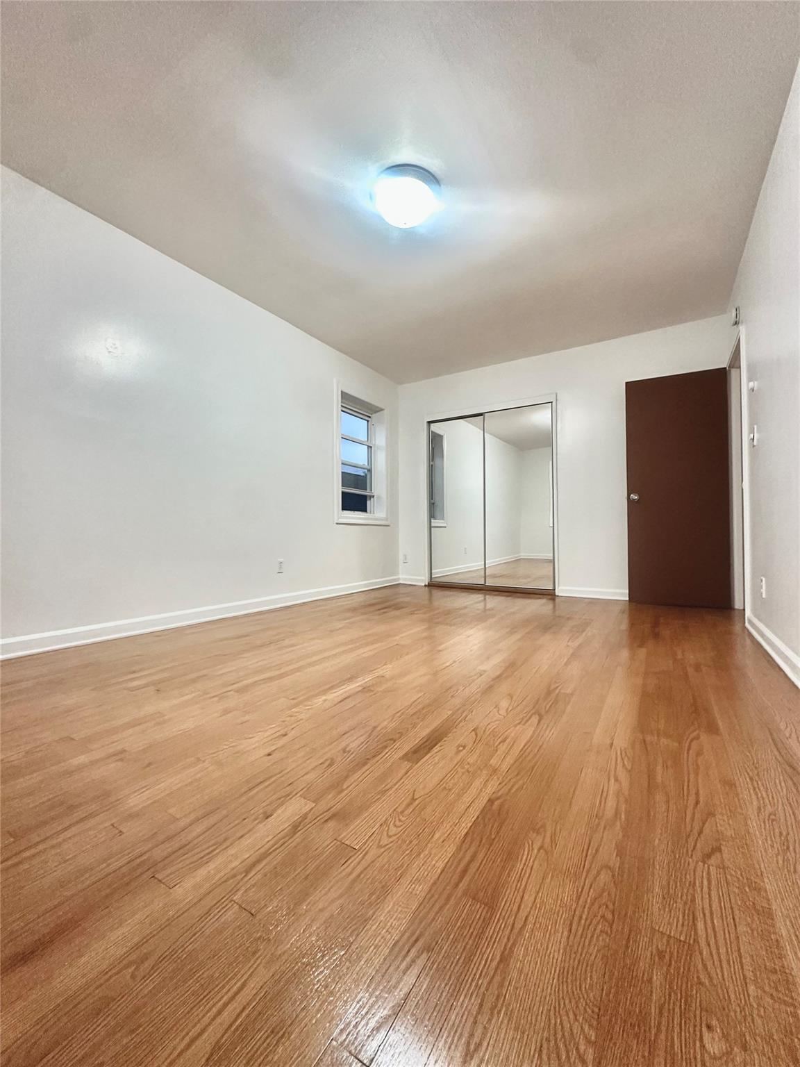 Apartment 95th  Brooklyn, NY 11236, MLS-897998-4