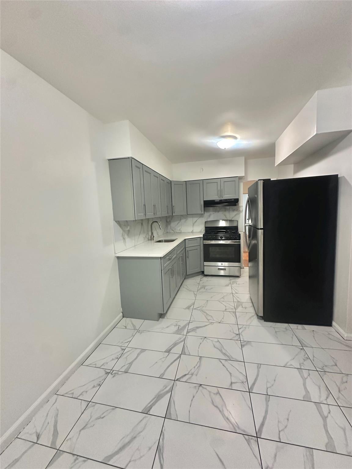 Apartment 95th  Brooklyn, NY 11236, MLS-897998-8