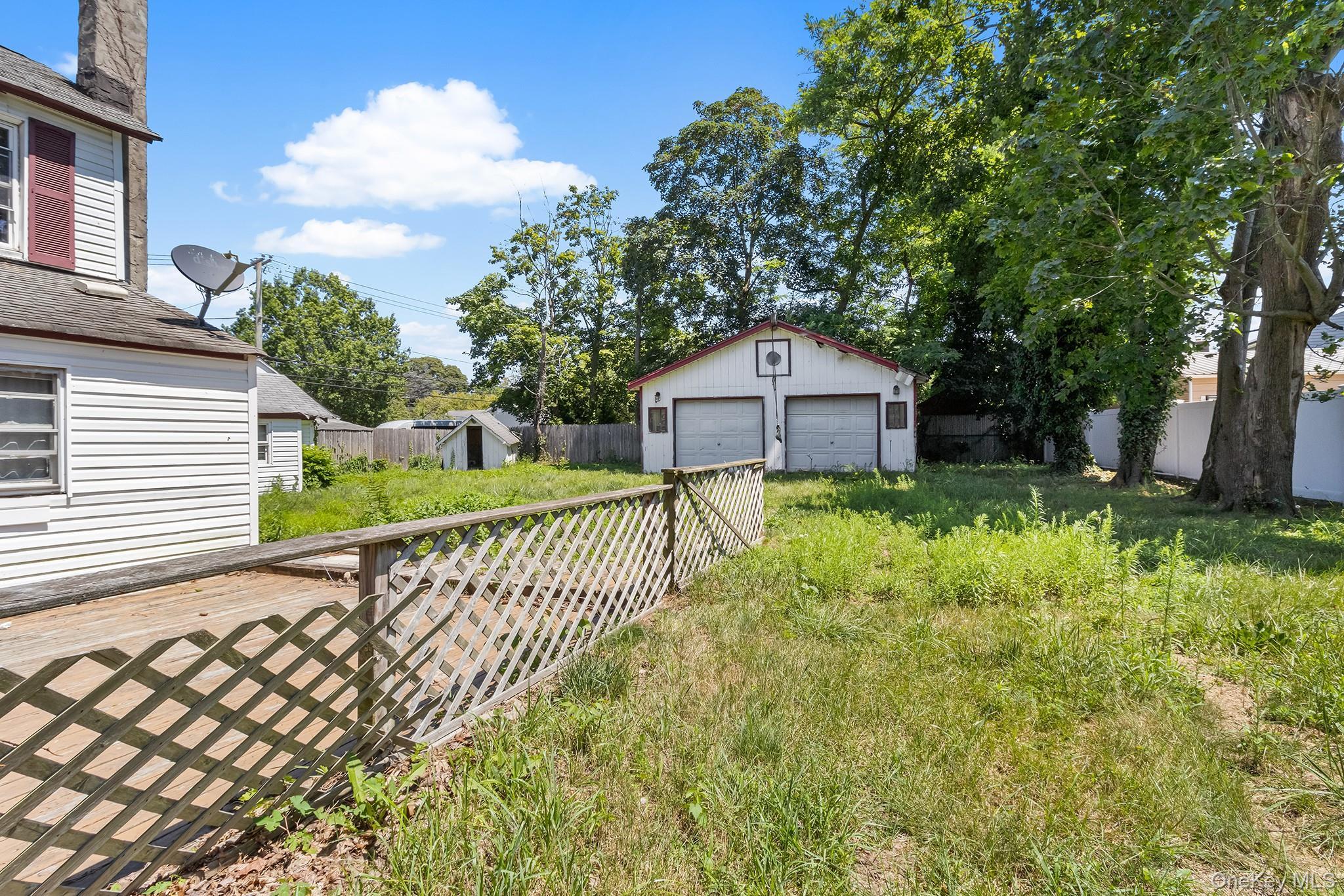 Single Family Irish  Suffolk County, NY 11730, MLS-898009-14