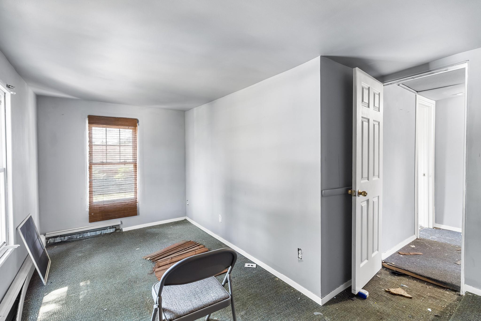 Single Family Irish  Suffolk County, NY 11730, MLS-898009-8