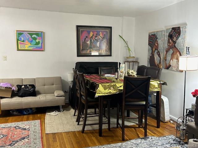 Apartment Kew Gardens  Queens, NY 11415, MLS-898019-11