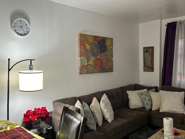 Apartment Kew Gardens  Queens, NY 11415, MLS-898019-13