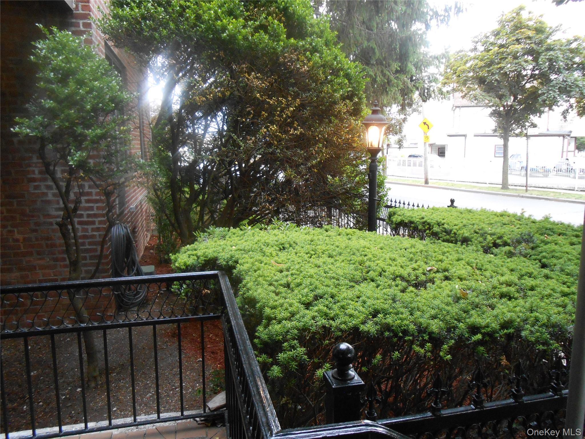 Apartment Kew Gardens  Queens, NY 11415, MLS-898019-48